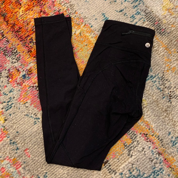 Black LuluLemon Brushed Leggings with Pockets Size 4 - Picture 1 of 3